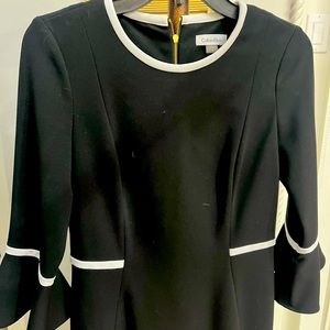 Calvin Klein Black & White Long sleeved Dress Size 4